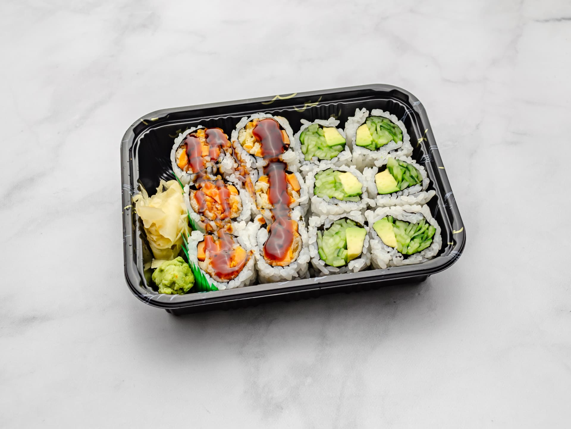 Avocado Cucumber Roll at Kumo 27
